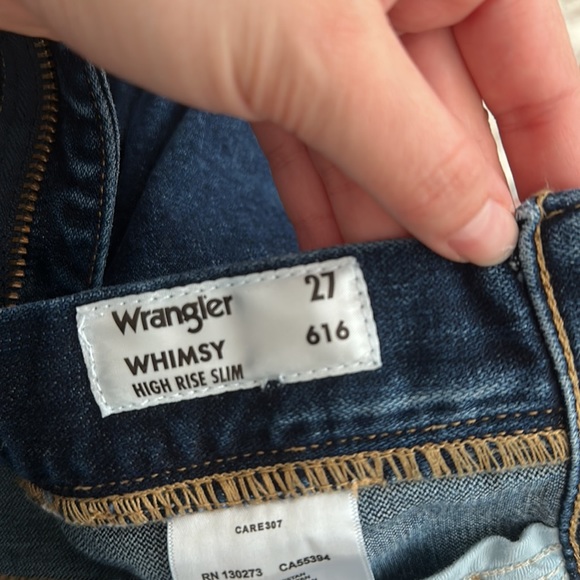 Wrangler Jeans - Picture 3 of 4
